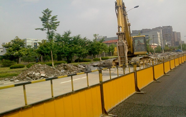 2025年建筑安全生产许可证如何延期？